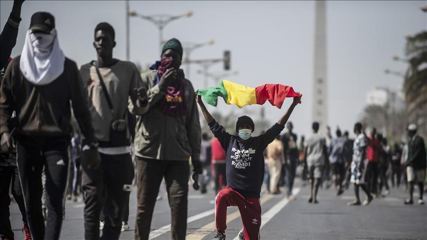 AL FIANCO DEL POPOLO SENEGALESE STOP ALLA REPRESSIONE LIBERTA’ PER TUTI I PRIGIONIERI POLITICI